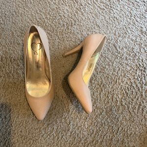 Beige 4 inch heels size 7